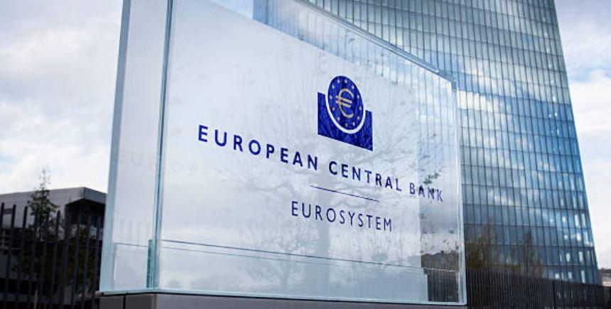 نرخ های بانک مرکزی اتحادیه اروپا و آمریکا 